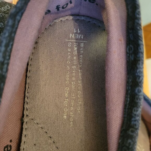 Men's Gray TOMS Slip-On Shoes - Picture 5 of 8